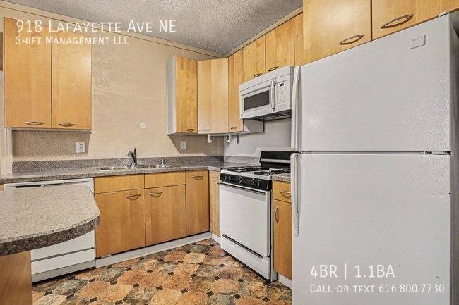 House for rent at 918 Lafayette Ave NE, Grand Rapids, MI 49503