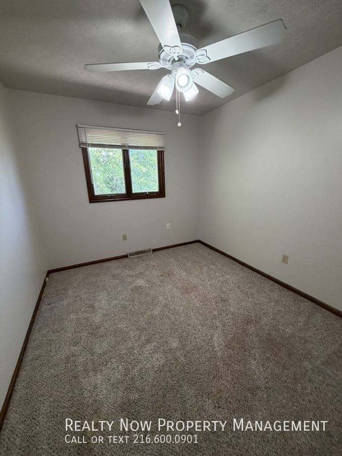 Apartment for rent at 21252 Goller Ave #2, Cleveland, OH 44119