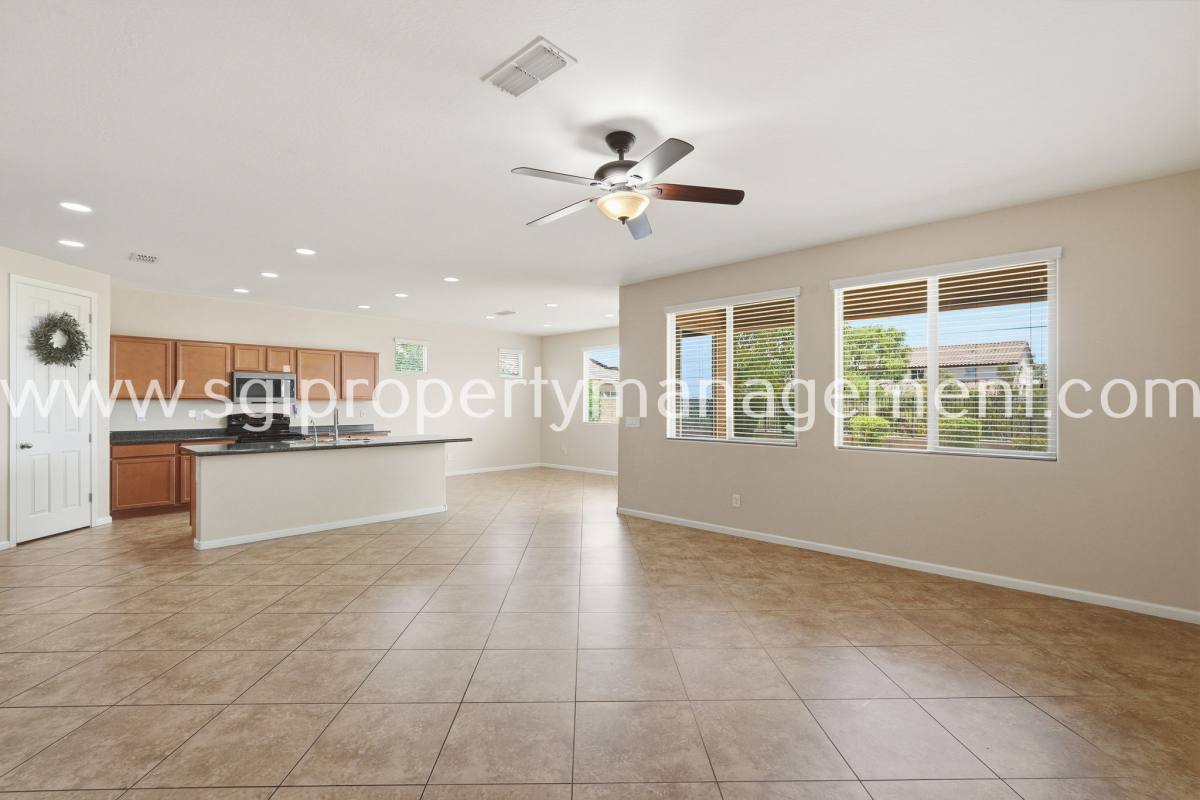 House for rent at 27293 N 78th Lane, Peoria, AZ 85383