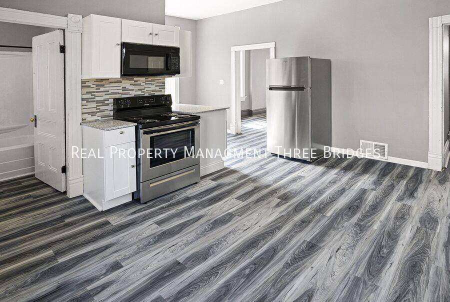 Apartment for rent at 3614 Morgan Ford Rd #2F, Saint Louis, MO 63116