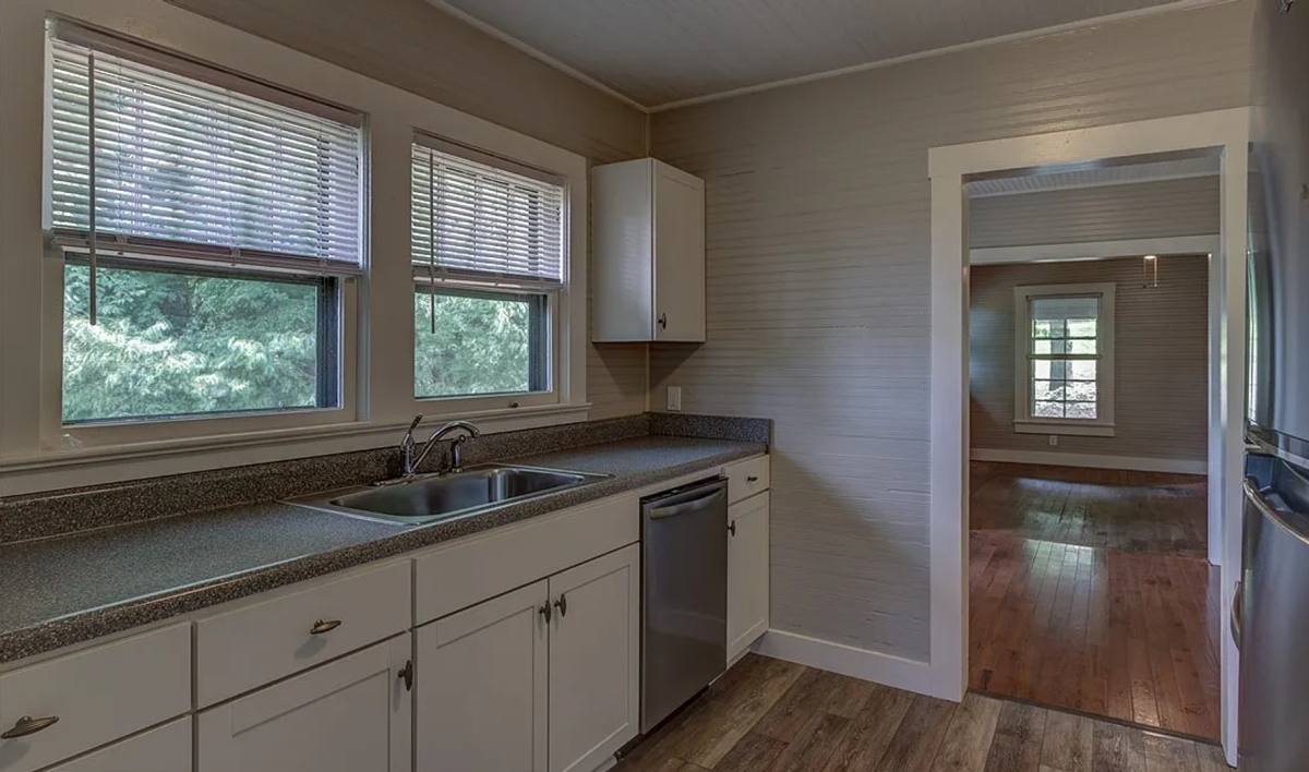 Apartment for rent at 179 Hillside Dr, Boone, NC 28607