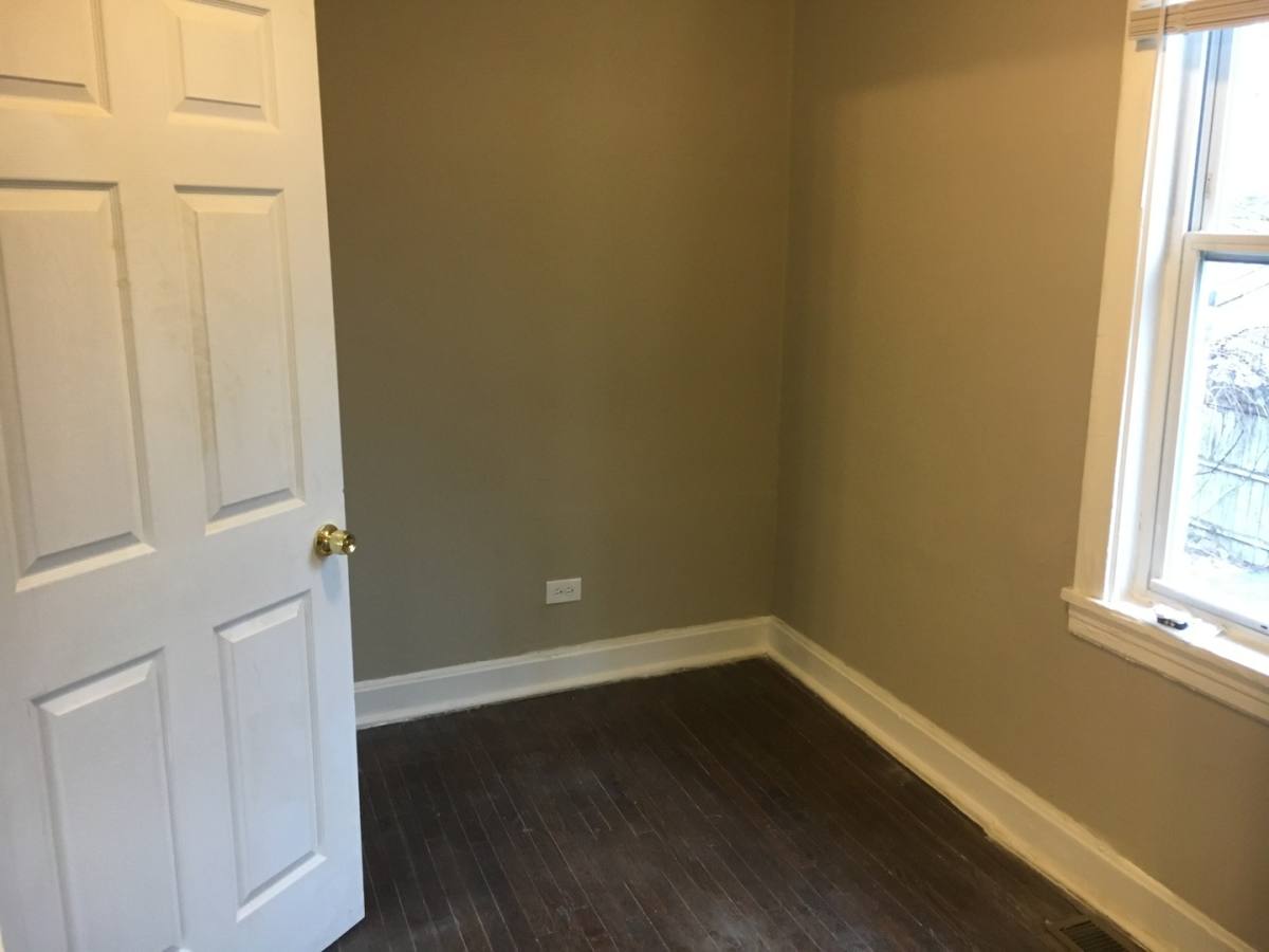 Apartment for rent at 2856 W 21st Place, Chicago, IL 60623