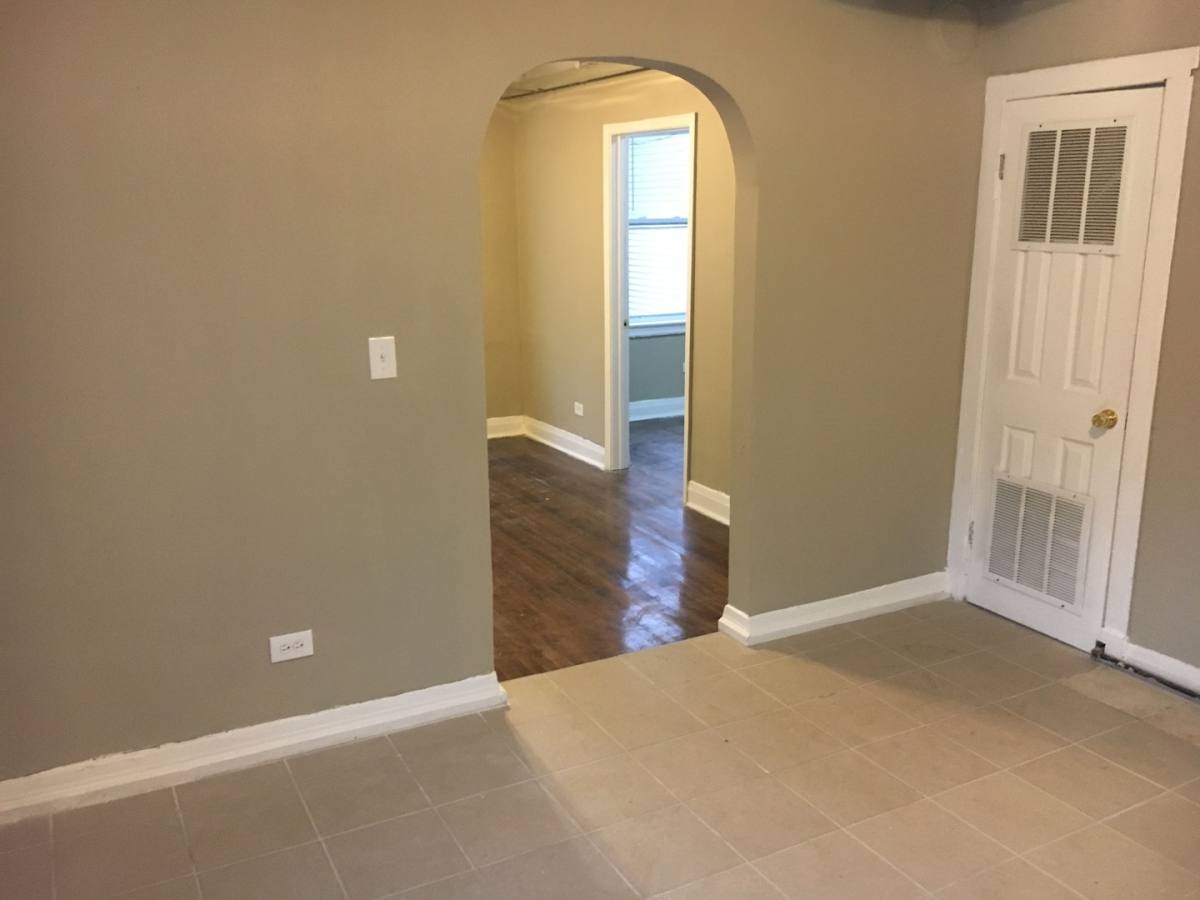 Apartment for rent at 2856 W 21st Place, Chicago, IL 60623