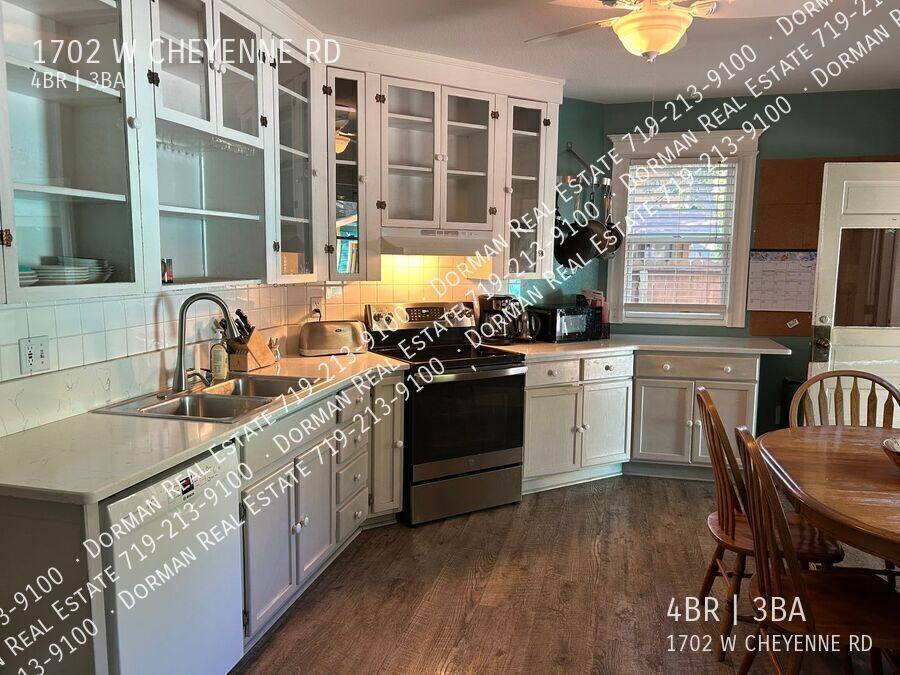 House for rent at 1702 W Cheyenne Rd, Colorado Springs, CO 80906