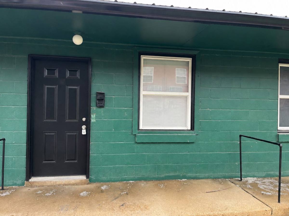 Apartment for rent at 1341 Lewis St, Nashville, TN 37210