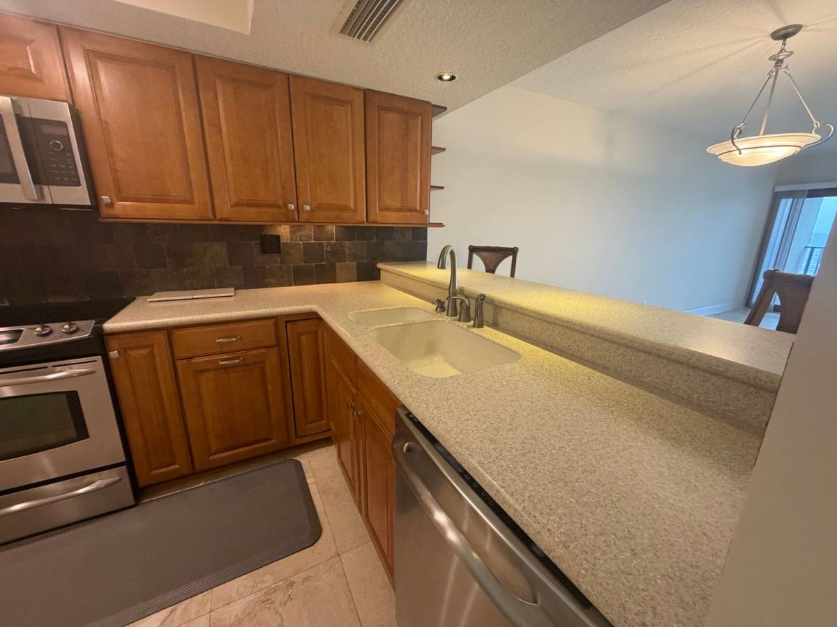 Apartment for rent at 1901 1st St N, Jacksonville Beach, FL 32250
