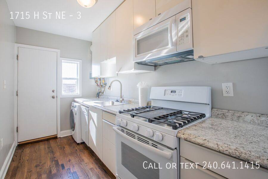 Apartment for rent at 1715 H St NE #3, Washington, DC 20002
