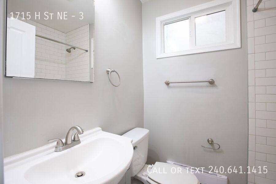 Apartment for rent at 1715 H St NE #3, Washington, DC 20002