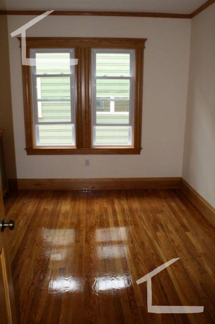 Apartment for rent at 124 Columbia St #11, Brookline, MA 02446