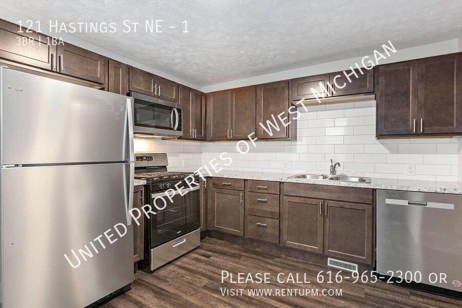 Apartment for rent at 121 Hastings St NE #1, Grand Rapids, MI 49503