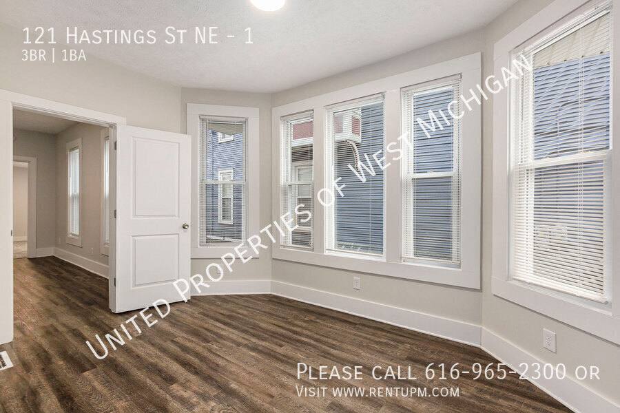 Apartment for rent at 121 Hastings St NE #1, Grand Rapids, MI 49503