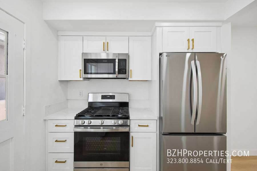 Apartment for rent at 919 S Sherbourne Dr #1, Los Angeles, CA 90035