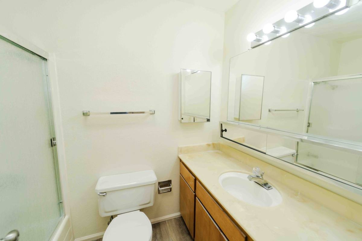 Townhouse for rent at 4811 Appian Way, El Sobrante, CA 94803