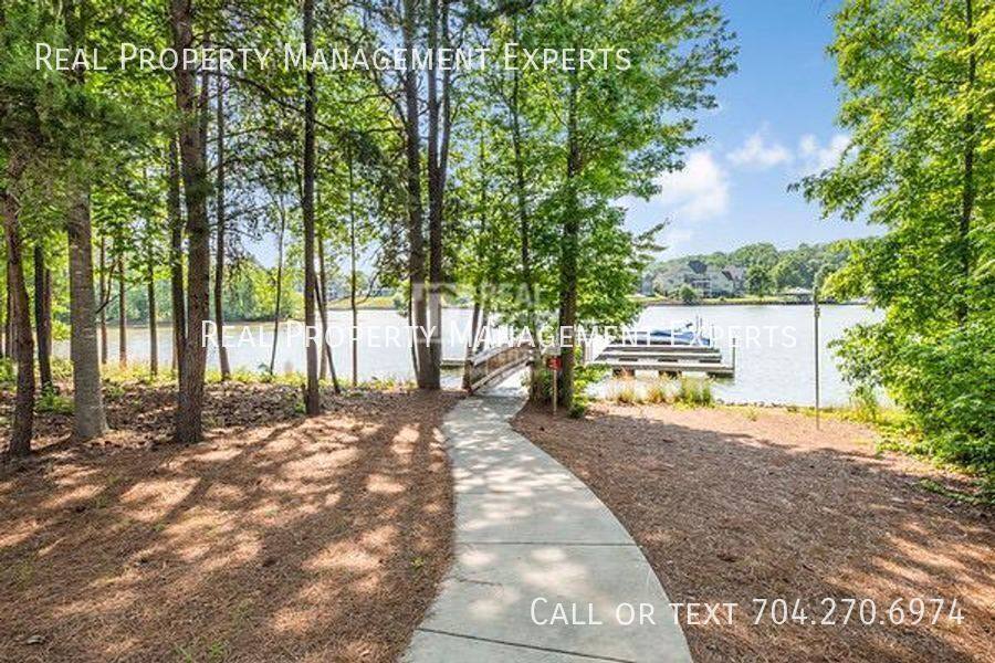 Townhouse for rent at 159 Portola Valley Dr #A, Mooresville, NC 28117