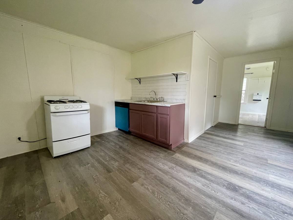 House for rent at 705 N 9th St, Collinsville, OK 74021