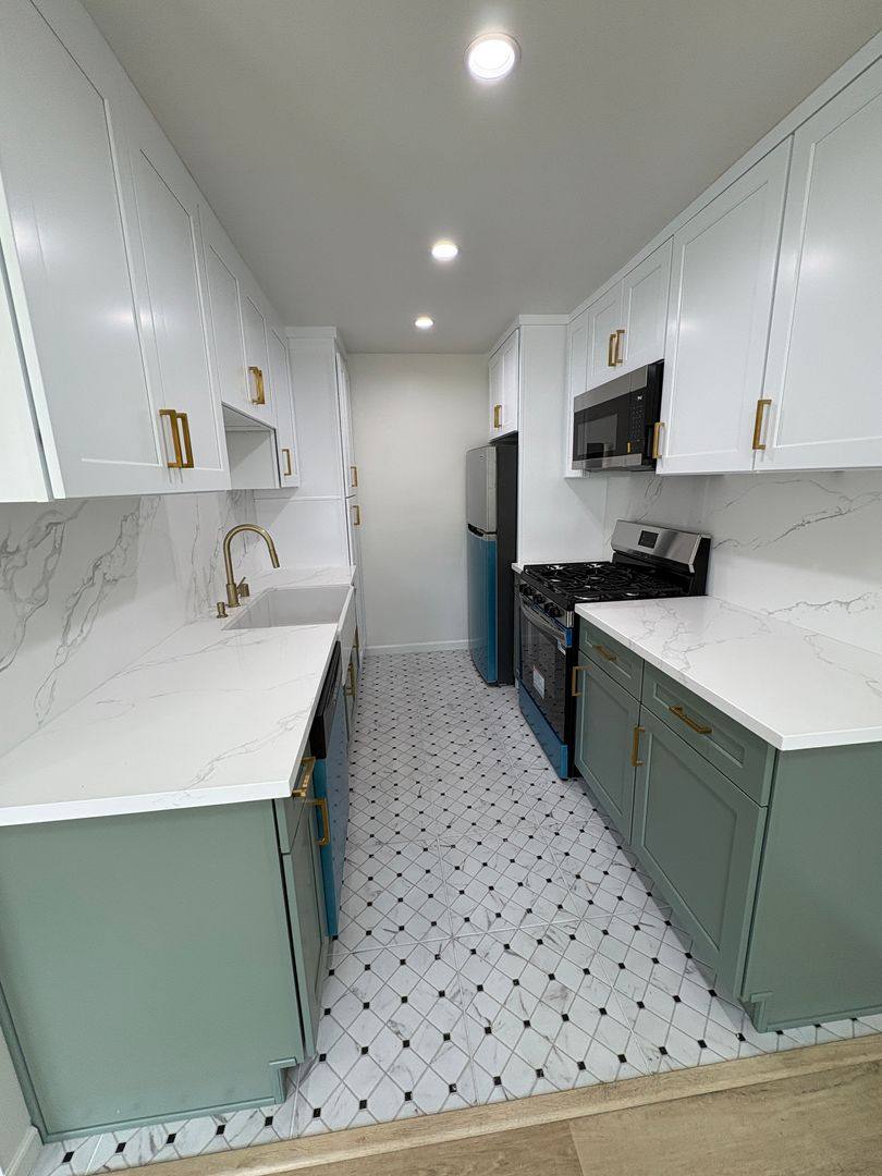 Apartment for rent at 1834 N Harvard Blvd, Los Angeles, CA 90027