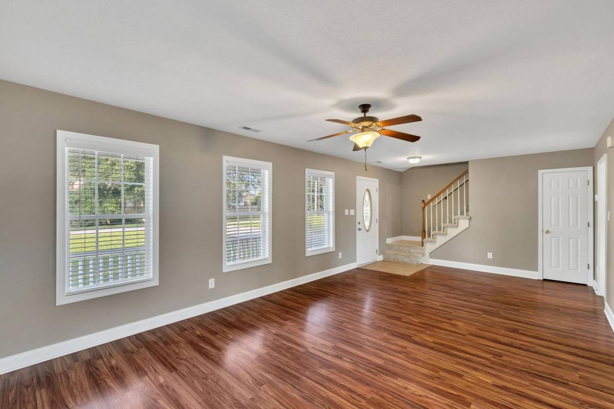 House for rent at 324 Beacon Lane, Sneads Ferry, NC 28460