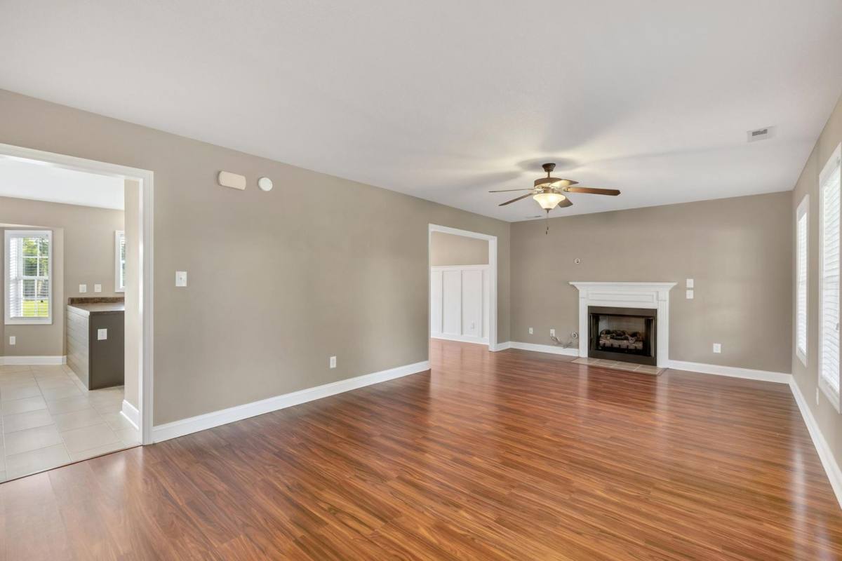 House for rent at 324 Beacon Lane, Sneads Ferry, NC 28460