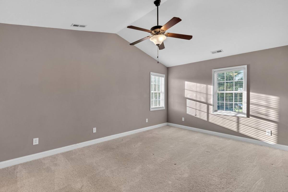 House for rent at 324 Beacon Lane, Sneads Ferry, NC 28460