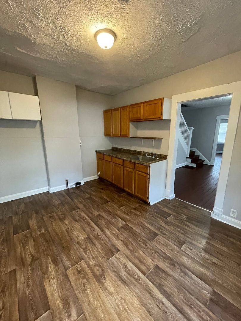 Apartment for rent at 1241-43 S Lee, Indianapolis, IN 46221
