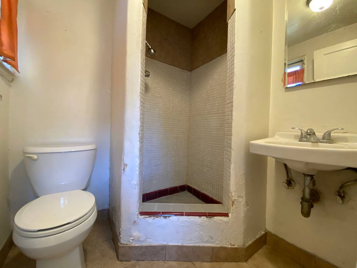 Apartment for rent at 11427-11429 1 2 Garvey Ave, El Monte, CA 91732