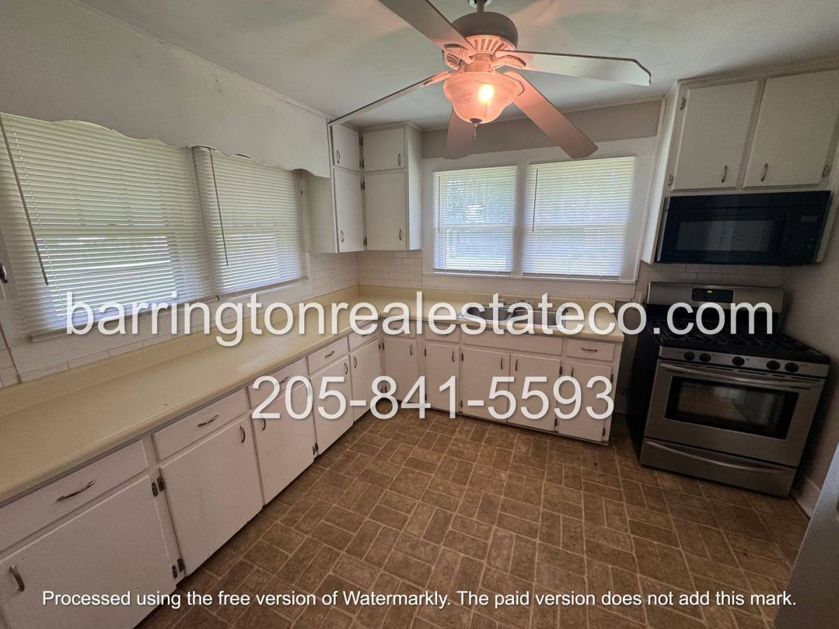House for rent at 1401 Wharton Ave, Birmingham, AL 35217