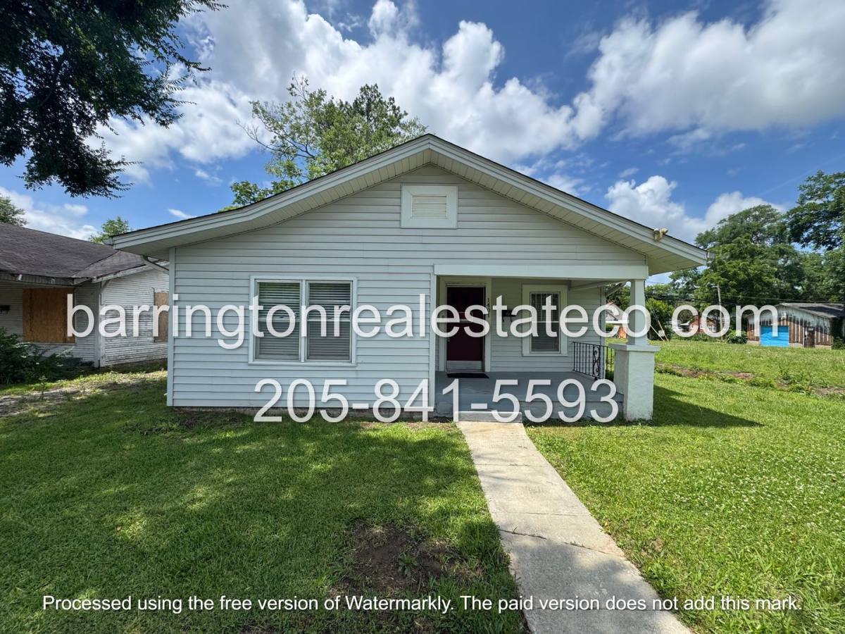 House for rent at 1401 Wharton Ave, Birmingham, AL 35217