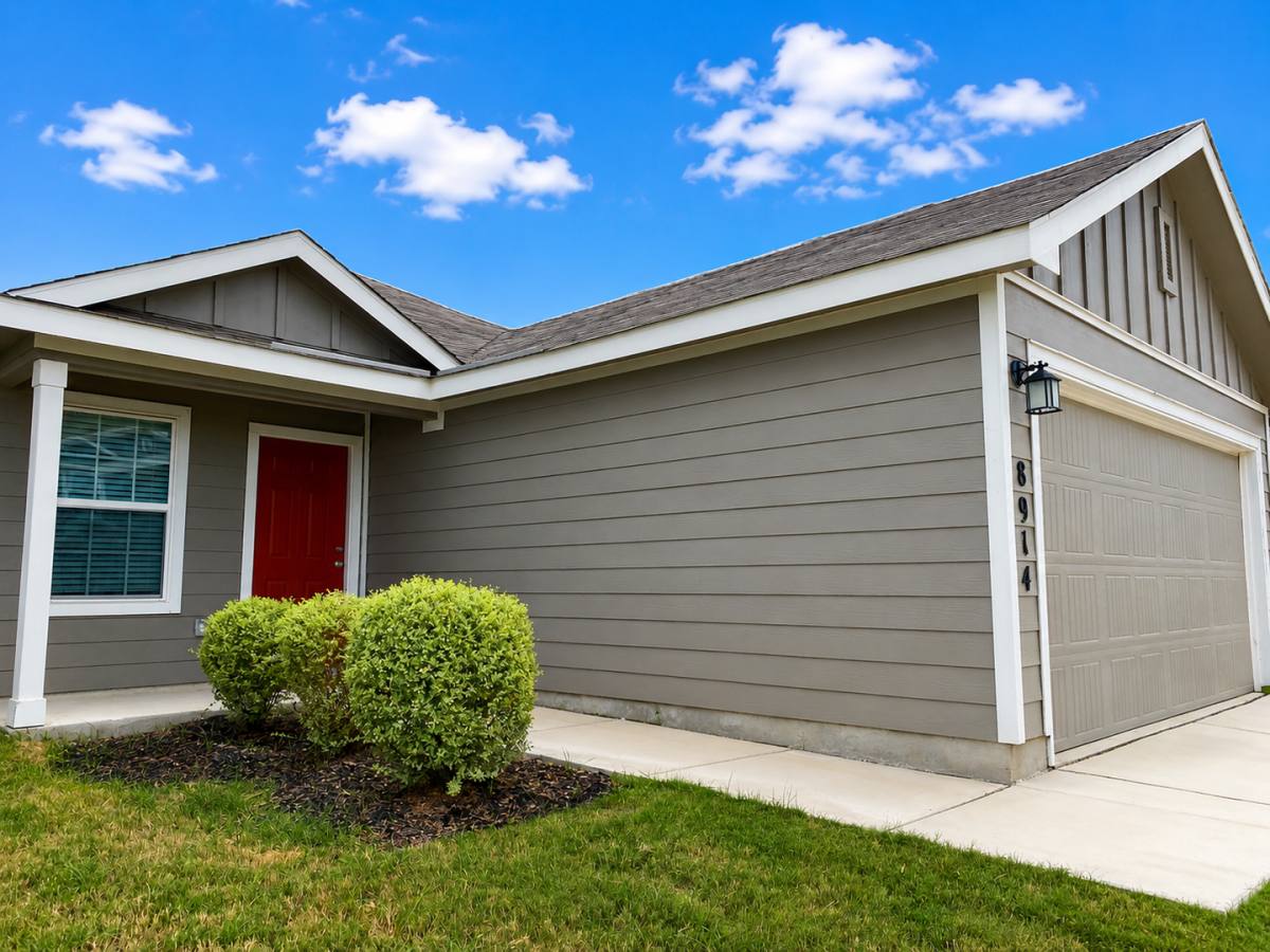 House for rent at 8914 Lamus Wheel, San Antonio, TX 78254