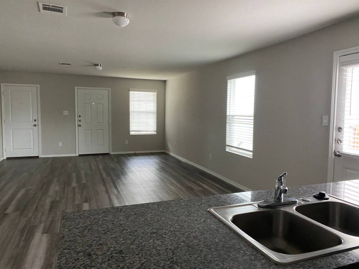 House for rent at 8914 Lamus Wheel, San Antonio, TX 78254
