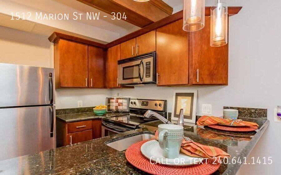 Condo for rent at 1512 Marion St NW #304, Washington, DC 20001
