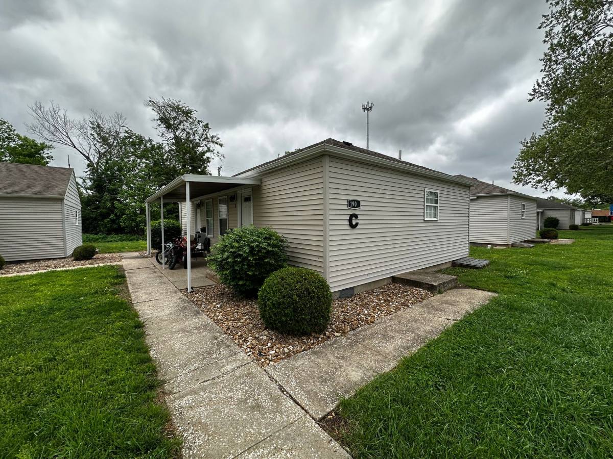 Apartment for rent at 1900 W 10th St, Sedalia, MO 65301