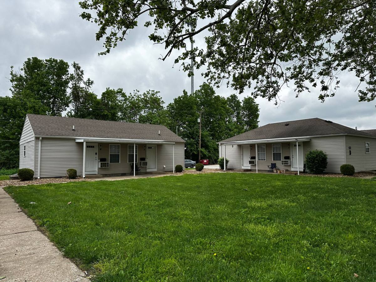 Apartment for rent at 1900 W 10th St, Sedalia, MO 65301