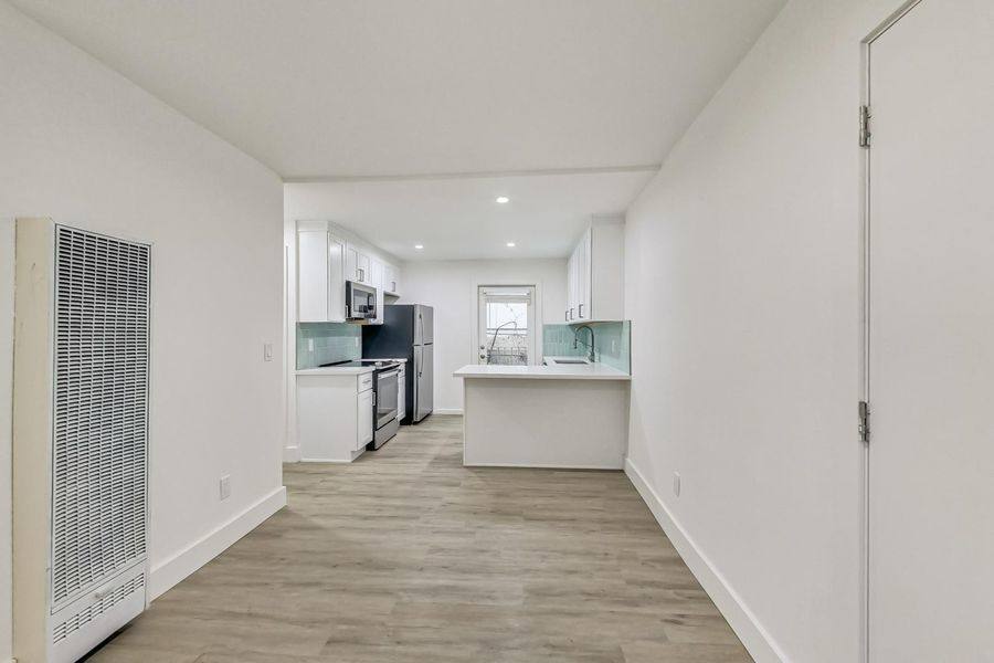 Apartment for rent at 2537 Ellsworth St #C, Berkeley, CA 94704