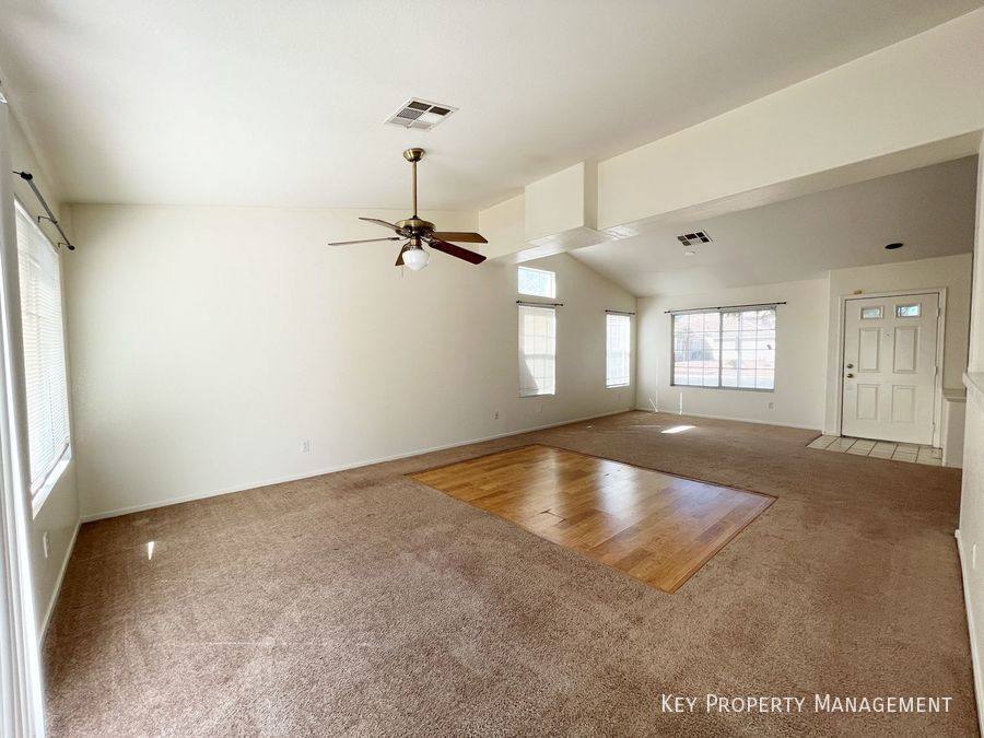 House for rent at 8870 Haviland Rd, Las Vegas, NV 89123