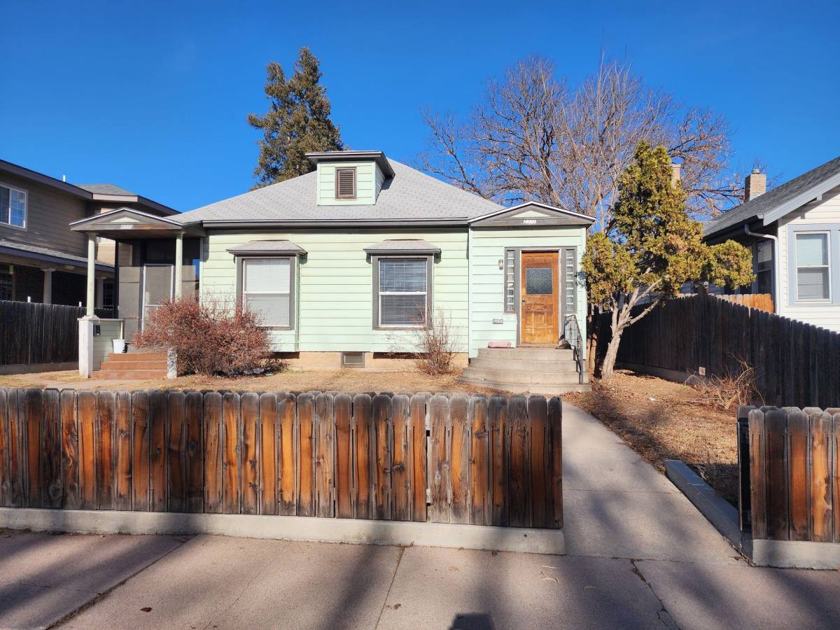 Apartment for rent at 1221-1223 N 13th St, Greeley, CO 80631
