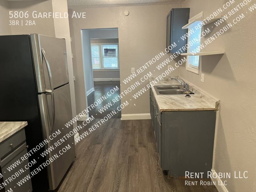 House for rent at 5806 Garfield Ave, Kansas City, MO 64130