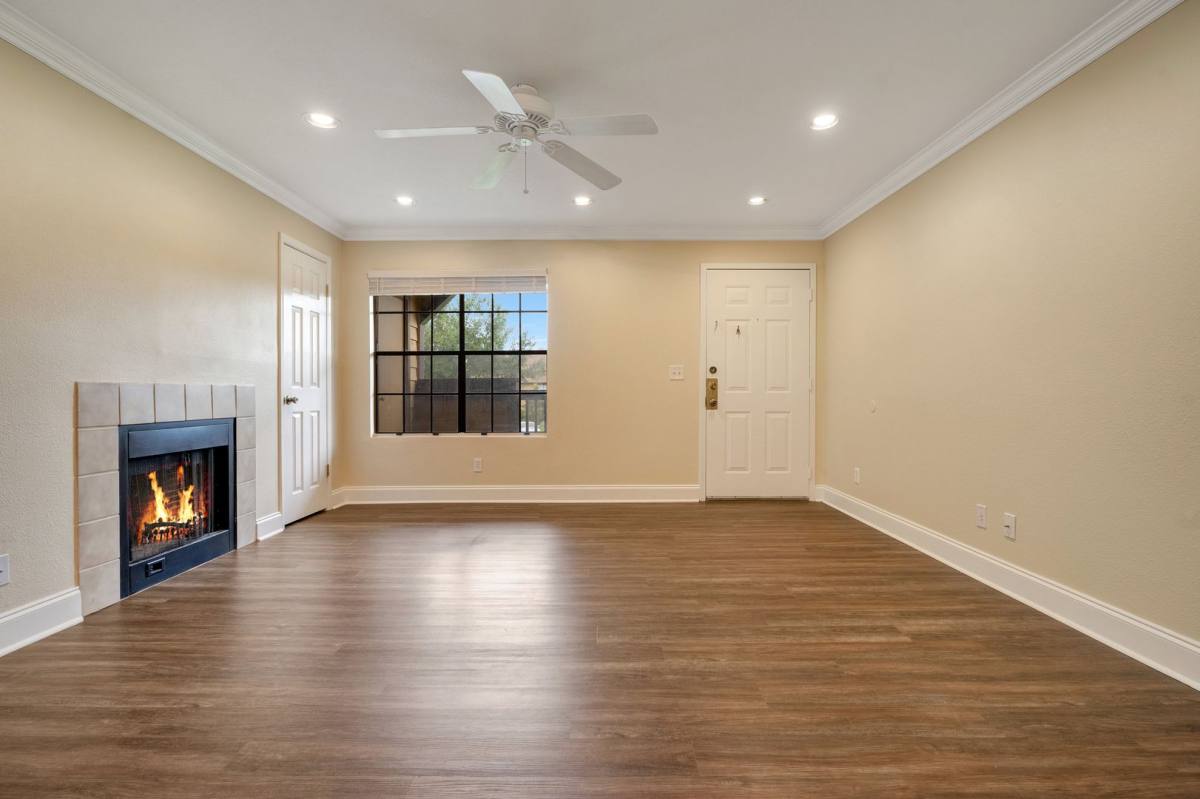 Condo for rent at 370 Lake Tahoe Court #202, Altamonte Springs, FL 32701