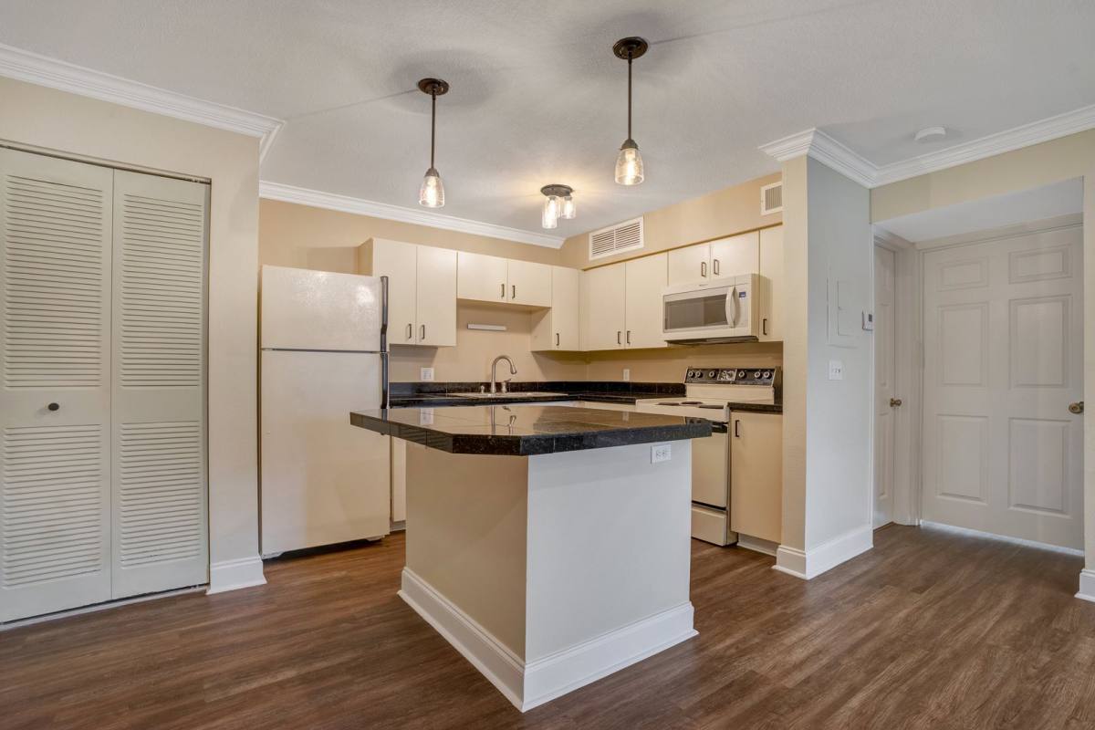 Condo for rent at 370 Lake Tahoe Court #202, Altamonte Springs, FL 32701