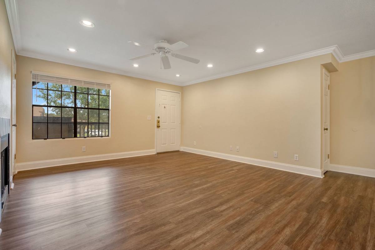 Condo for rent at 370 Lake Tahoe Court #202, Altamonte Springs, FL 32701