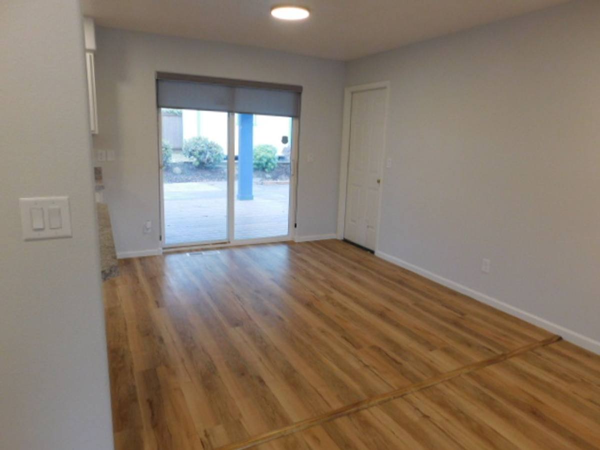 Townhouse for rent at 5351 Landon St SE, Salem, OR 97306