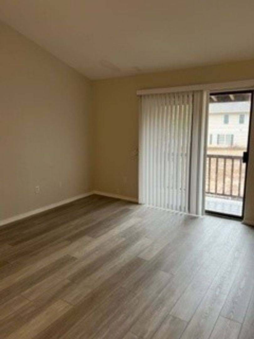 Condo for rent at 635 Patterson, Memphis, TN 38111