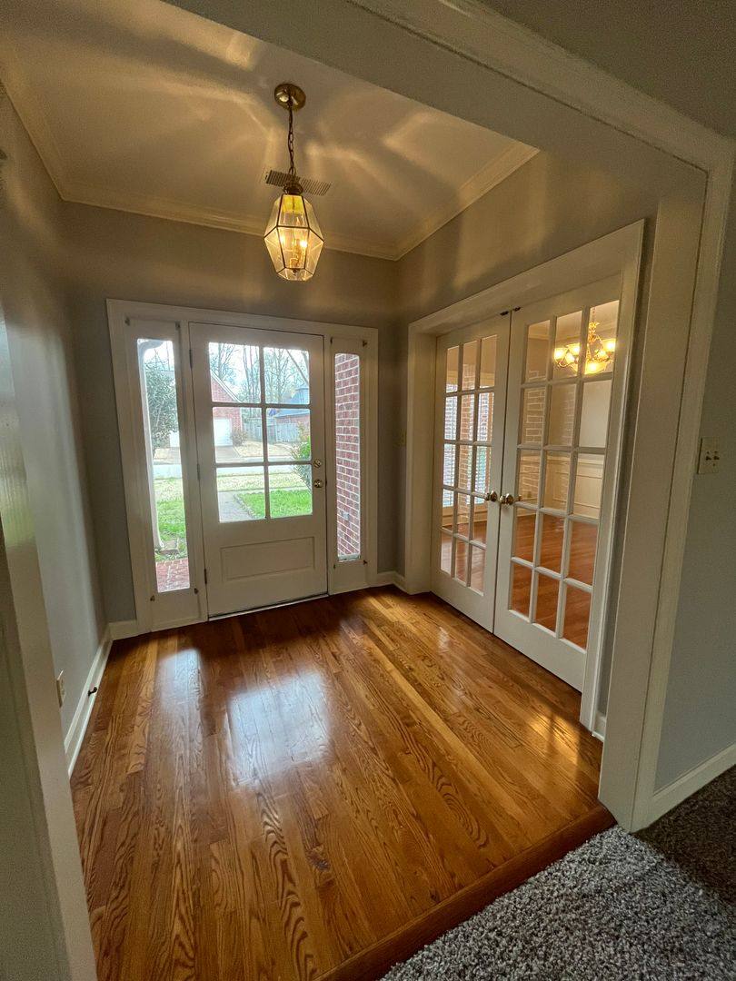 House for rent at 8570 Meadow Green Dr, Cordova, TN 38016