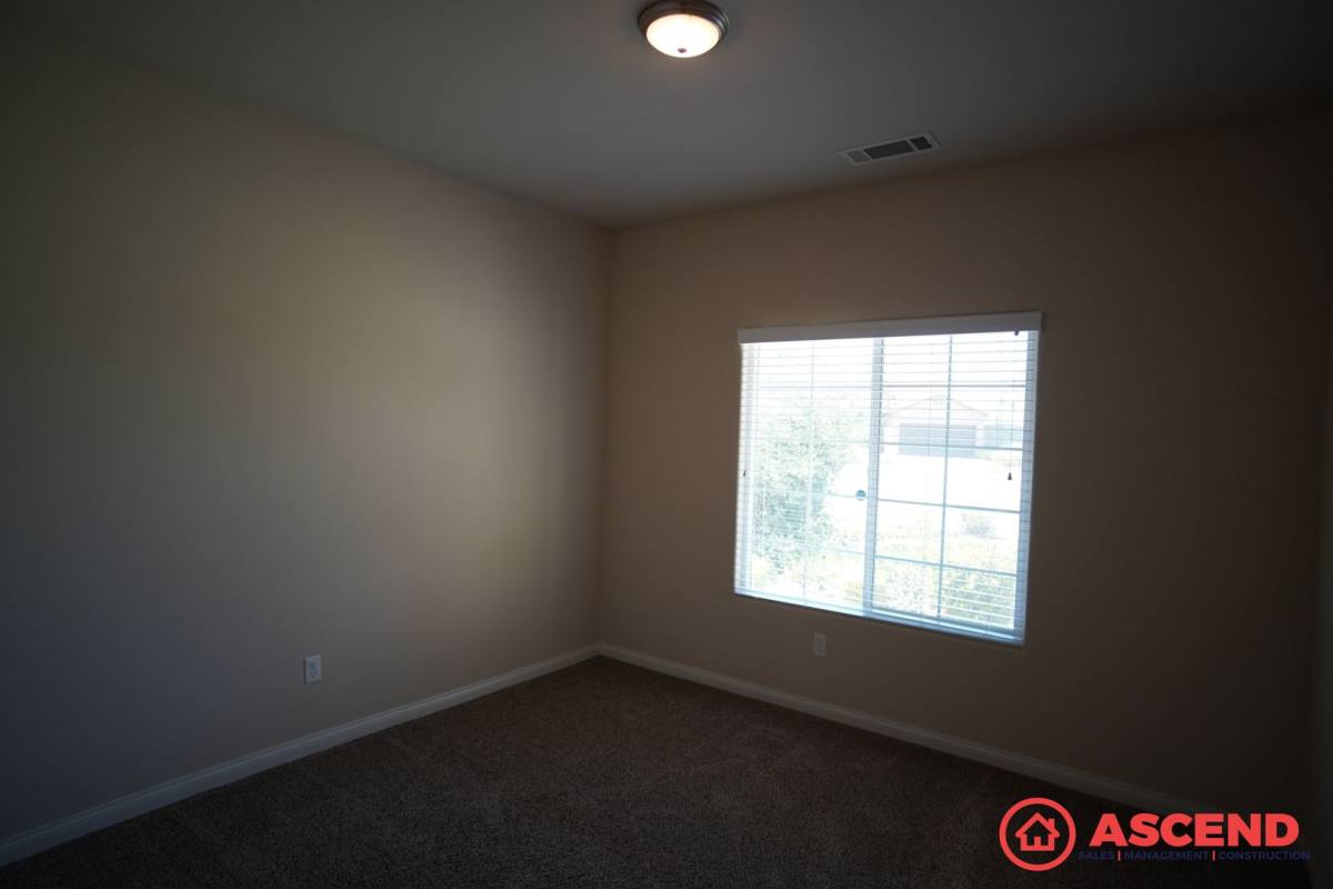 House for rent at 5508 Poso Ridge Court, Bakersfield, CA 93313