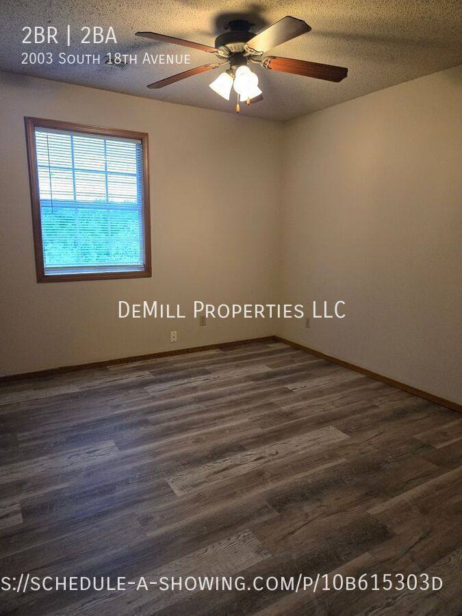 House for rent at 2003 S 18th Ave, Ozark, MO 65721