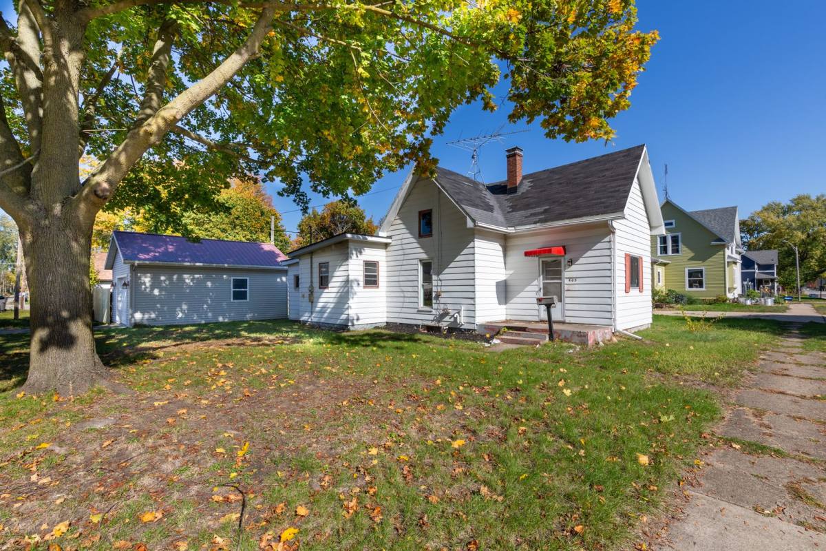 House for rent at 405 E Plymouth St, Goshen, IN 46526