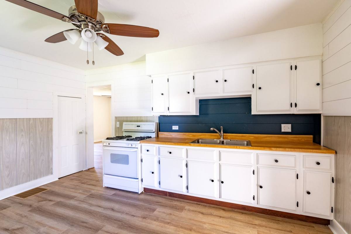 House for rent at 405 E Plymouth St, Goshen, IN 46526