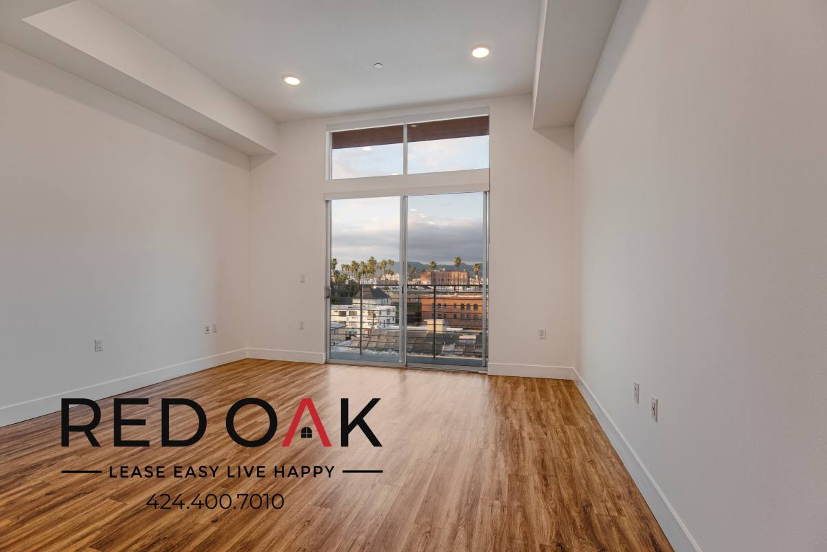 Condo for rent at 453 S Kenmore Ave #708, Los Angeles, CA 90020