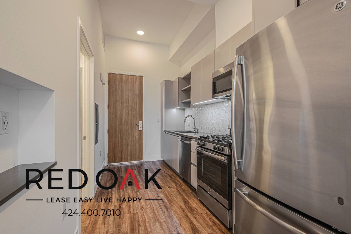 Condo for rent at 453 S Kenmore Ave #708, Los Angeles, CA 90020
