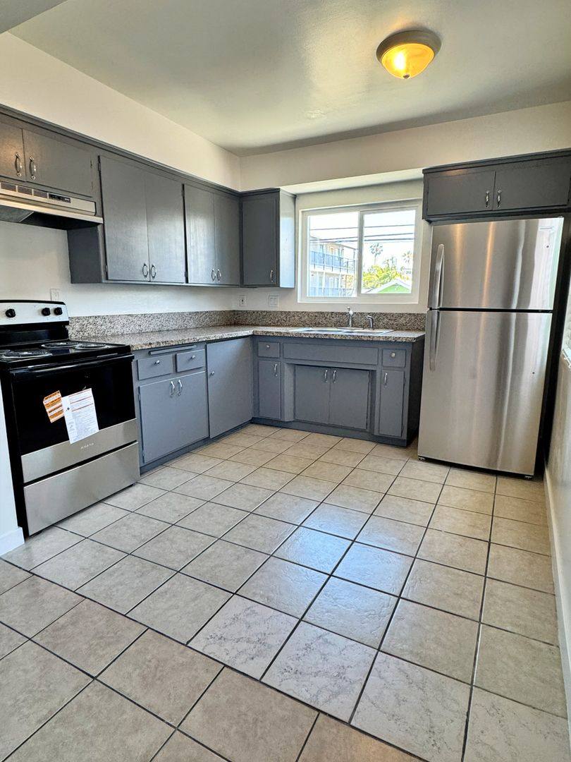 Apartment for rent at 1740 Freeman Ave, Long Beach, CA 90804