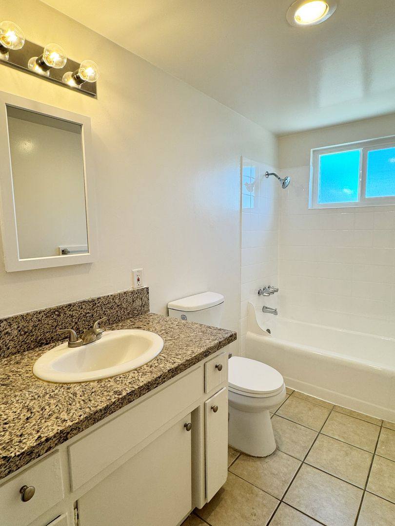 Apartment for rent at 1740 Freeman Ave, Long Beach, CA 90804